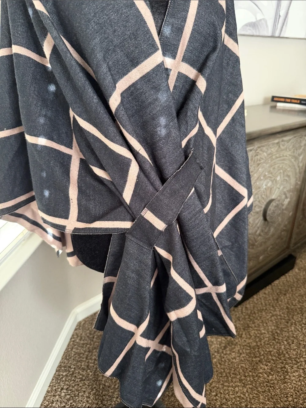 Reversible Women’s Wrap Black & Tan